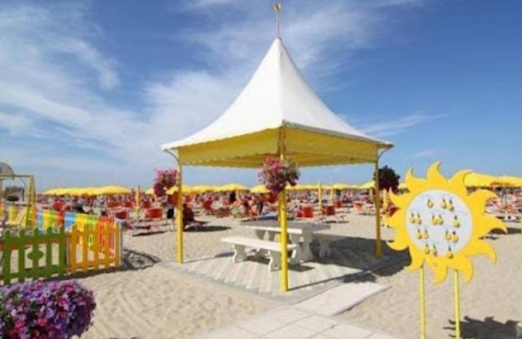 Hotel Sabbia D'Oro Rimini Dış mekan fotoğraf