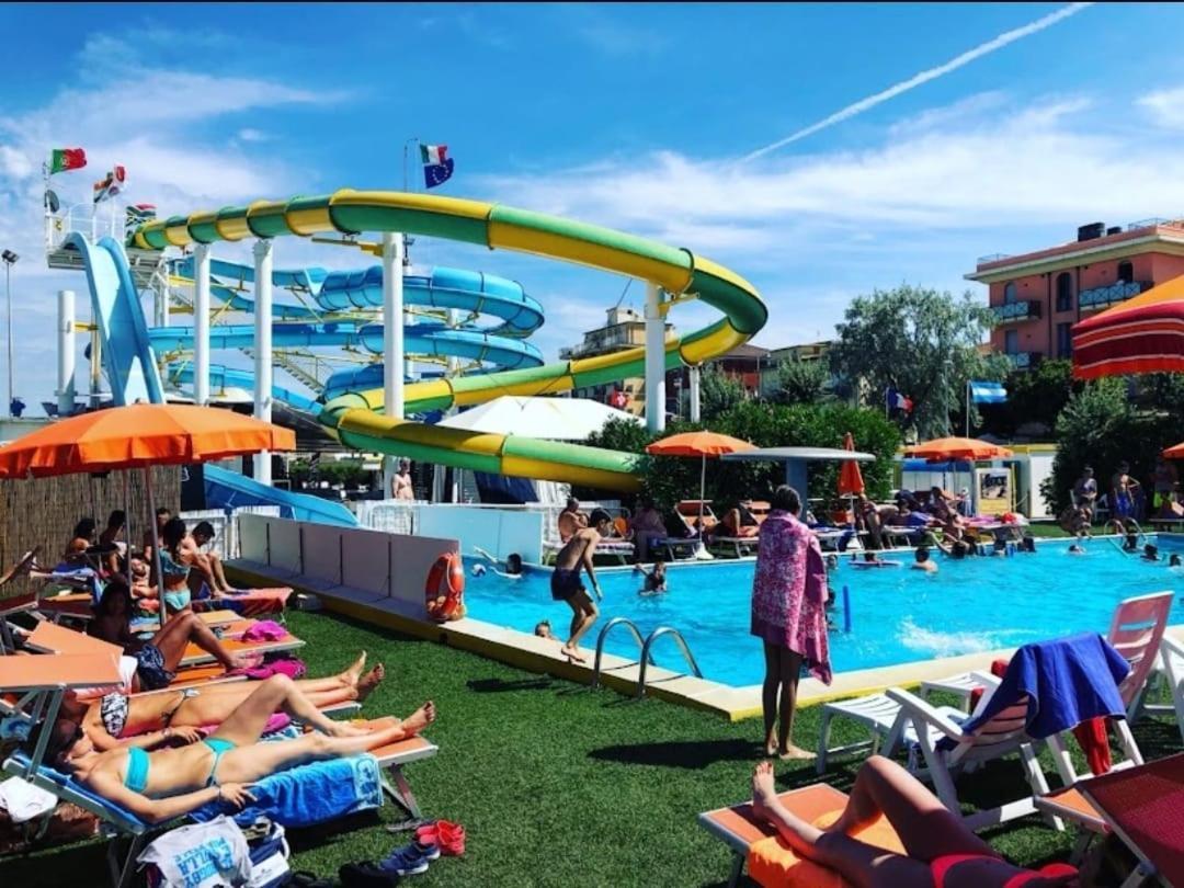 Hotel Sabbia D'Oro Rimini Dış mekan fotoğraf